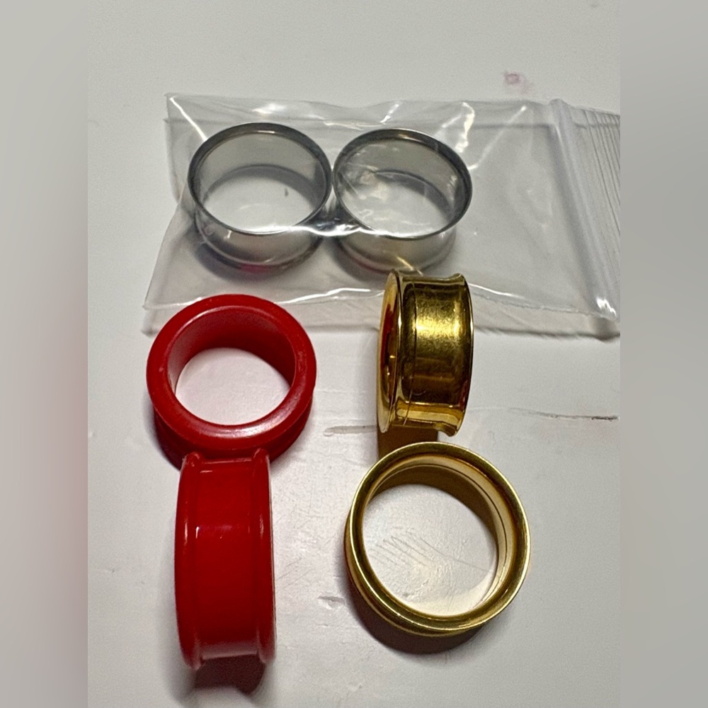 3 sets 7/8 plugs gauges tunnels